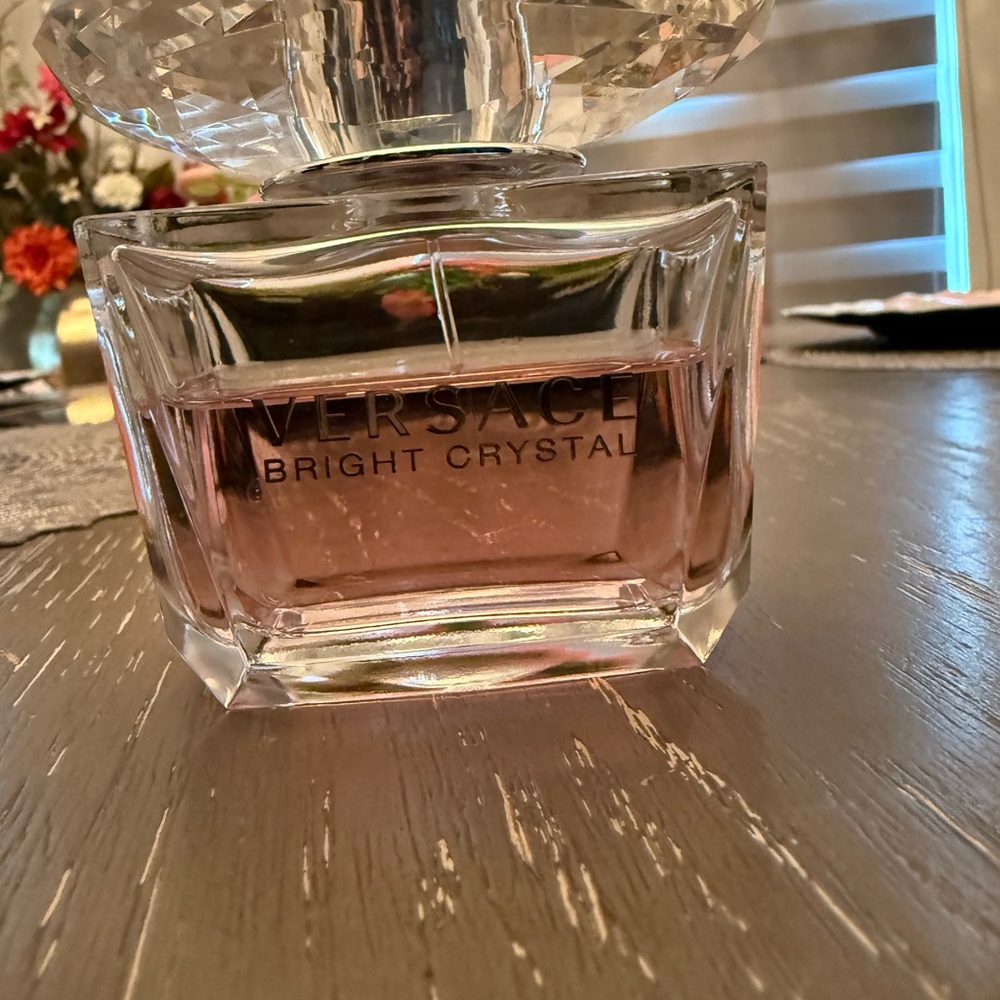 Versace Bright Crystal - Picture 2 of 7